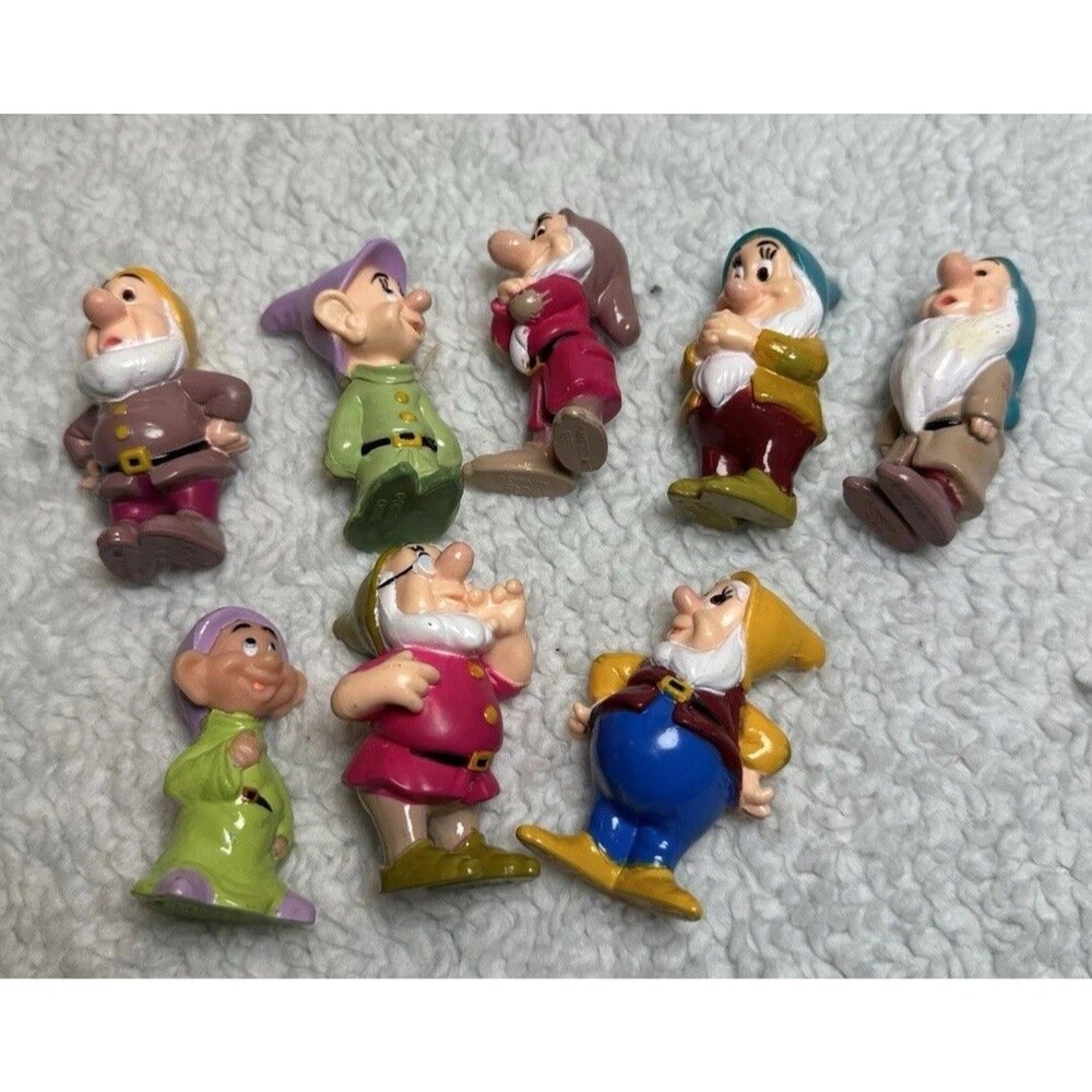 1993 Disney Snow White Seven Dwarfs PVC Figure Vintage Figures Mattel